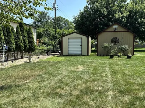 1200 E Adams Drive Franklin IN 46131