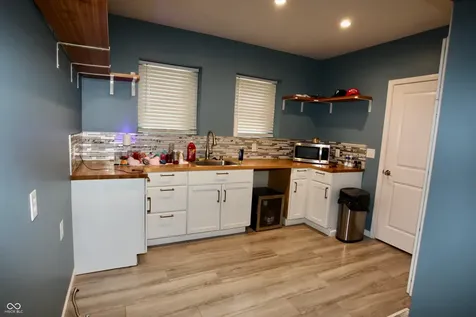 1218 E Edwards Avenue Indianapolis IN 46227