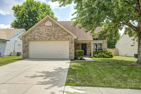 717 Kingston Circle Brownsburg IN 46112