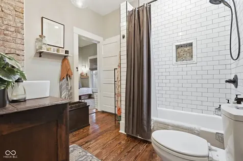 4421 Guilford Avenue Indianapolis IN 46205