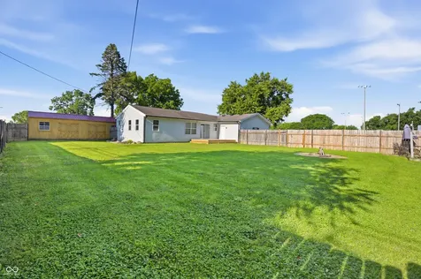 316 S Woodward Street Lapel IN 46051
