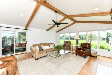 10765 E 121st Street Fishers IN 46037