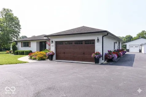10765 E 121st Street Fishers IN 46037