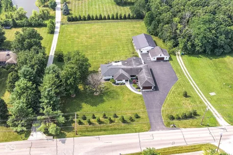 10765 E 121st Street Fishers IN 46037