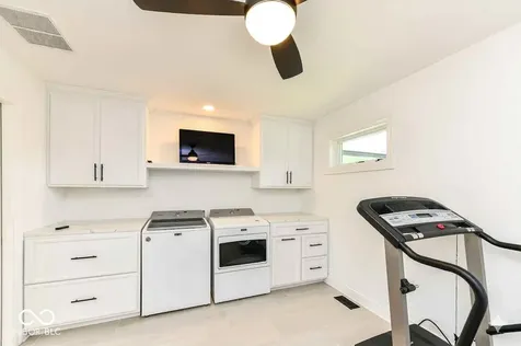 10765 E 121st Street Fishers IN 46037