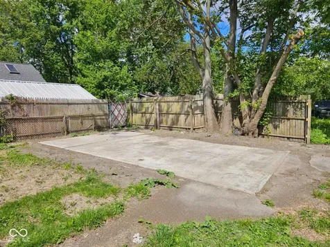 1830 Walnut Street Anderson IN 46016