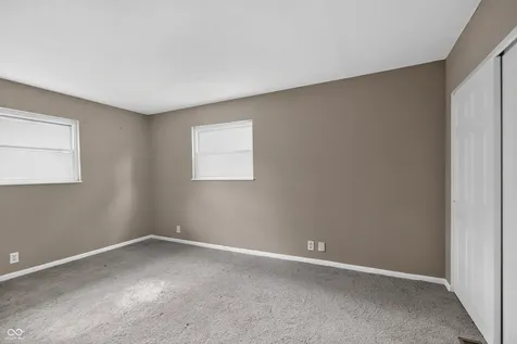5636 Laurel Hall Drive Indianapolis IN 46226
