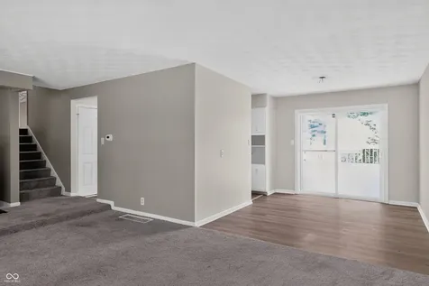 5636 Laurel Hall Drive Indianapolis IN 46226