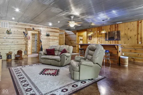 16610 E 186th Noblesville IN 46060