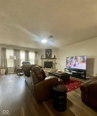 5643 Garamy Drive Indianapolis IN 46254