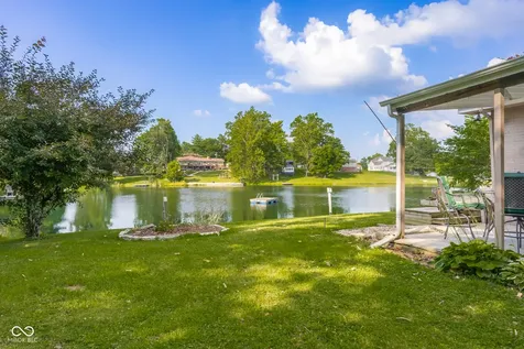 8614 W Dam Road Columbus IN 47201