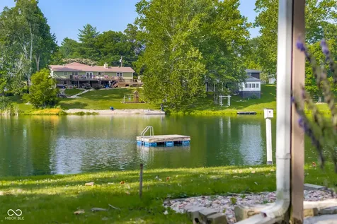 8614 W Dam Road Columbus IN 47201
