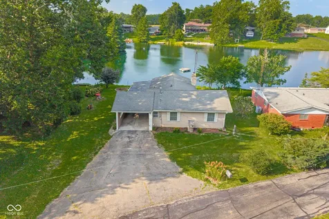 8614 W Dam Road Columbus IN 47201