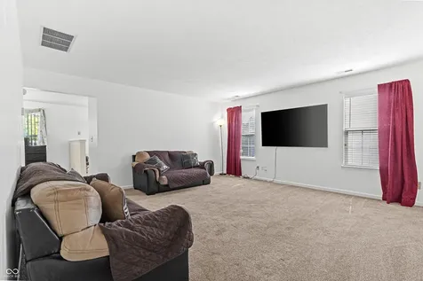 10941 Snowdrop Way Indianapolis IN 46235