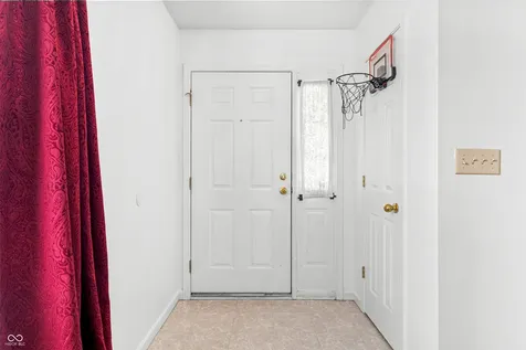 10941 Snowdrop Way Indianapolis IN 46235