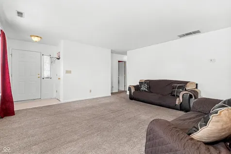 10941 Snowdrop Way Indianapolis IN 46235