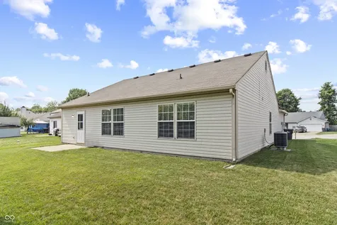 10941 Snowdrop Way Indianapolis IN 46235