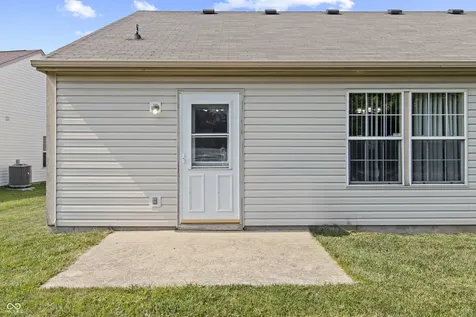 10941 Snowdrop Way Indianapolis IN 46235