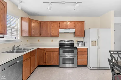 10941 Snowdrop Way Indianapolis IN 46235
