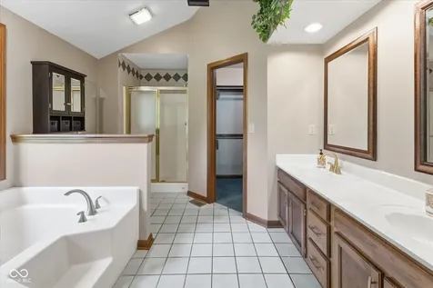 6687 Juliet Drive Avon IN 46123