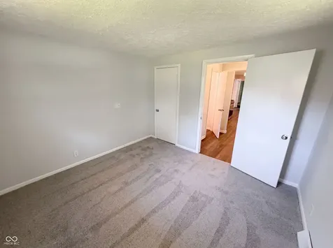 2434 W 67th Street Indianapolis IN 46268