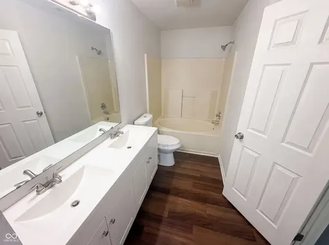 4801 Ossington Court Indianapolis IN 46254