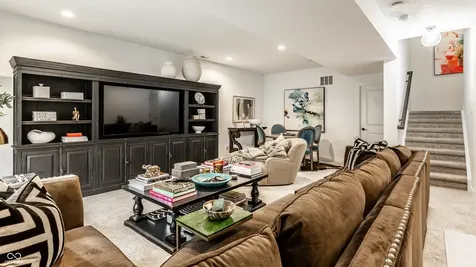 8472 Hidden Meadow Pass Mccordsville IN 46055