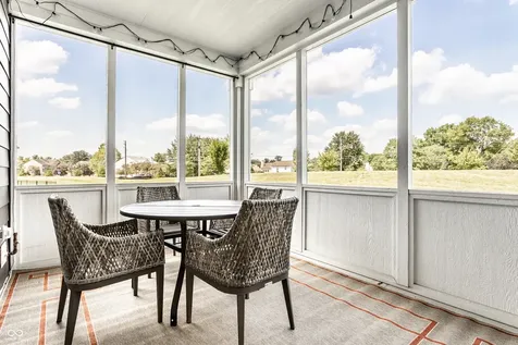 8472 Hidden Meadow Pass Mccordsville IN 46055