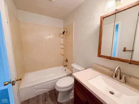 7533 Ardwell Drive Indianapolis IN 46237