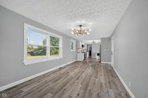 5262 Mark Lane Indianapolis IN 46226