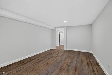 5262 Mark Lane Indianapolis IN 46226