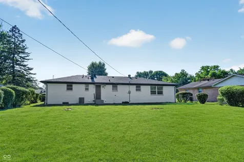 5262 Mark Lane Indianapolis IN 46226