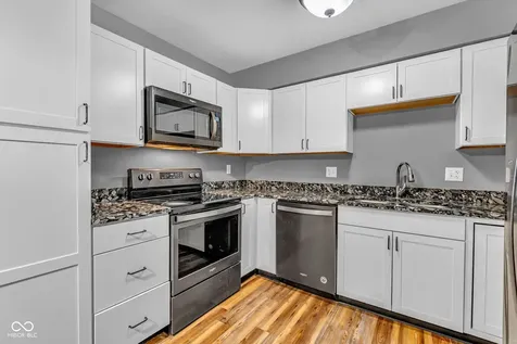 7064 Kimberly Lane Plainfield IN 46168