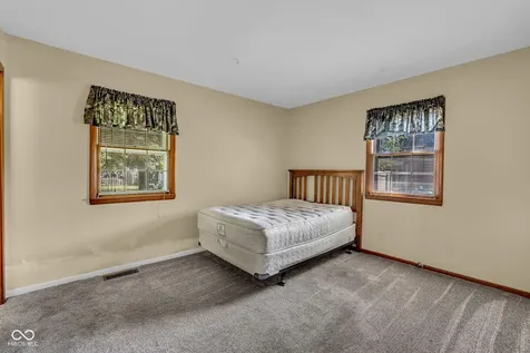 7064 Kimberly Lane Plainfield IN 46168