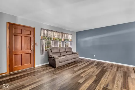7064 Kimberly Lane Plainfield IN 46168