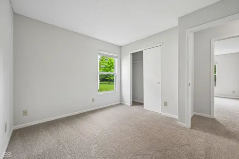 11355 Congaree Way Indianapolis IN 46235