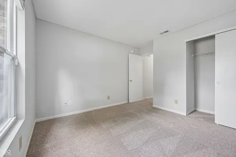 11355 Congaree Way Indianapolis IN 46235