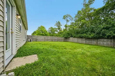 11355 Congaree Way Indianapolis IN 46235