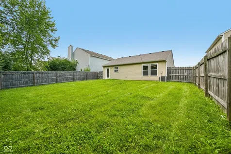 11355 Congaree Way Indianapolis IN 46235