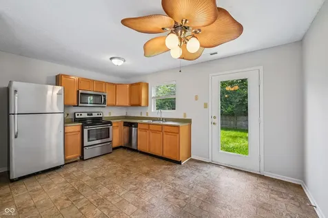 11355 Congaree Way Indianapolis IN 46235