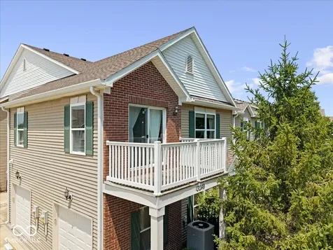 13249 Komatite Way Fishers IN 46038