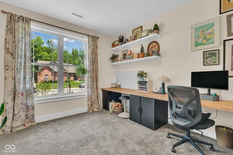 9827 Warren Place Indianapolis IN 46229