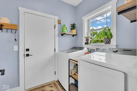 9827 Warren Place Indianapolis IN 46229