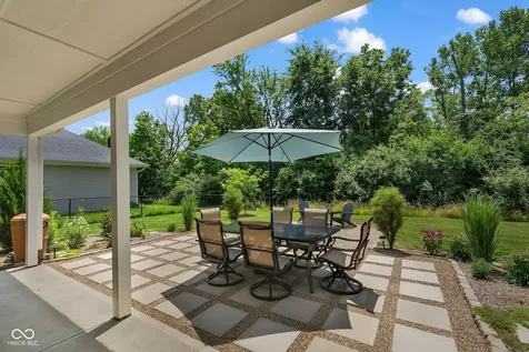 9827 Warren Place Indianapolis IN 46229