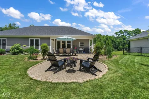 9827 Warren Place Indianapolis IN 46229