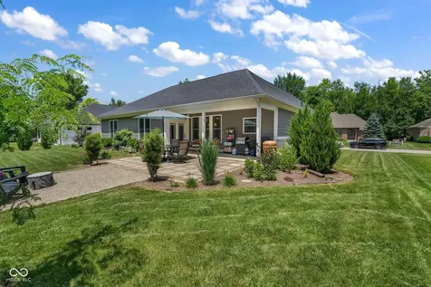 9827 Warren Place Indianapolis IN 46229