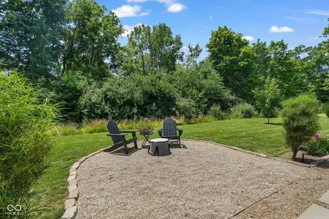 9827 Warren Place Indianapolis IN 46229