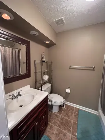 2076 Broughton Street Carmel IN 46032