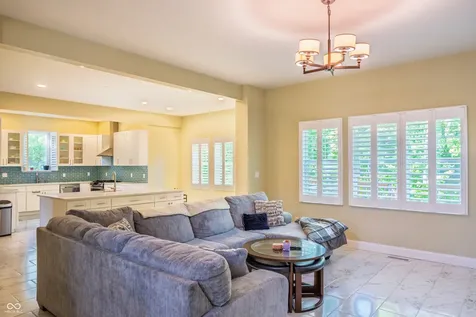 372 Foxboro Drive Avon IN 46123