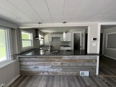 8632 El Rico Drive Indianapolis IN 46240
